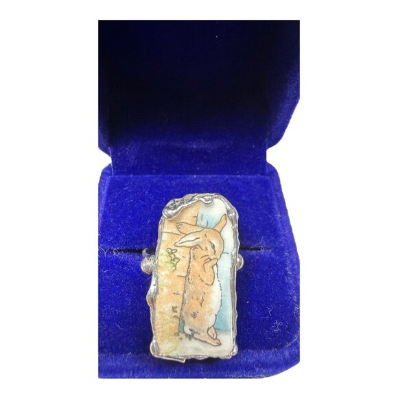 Artisan Crafted Peter Rabbit Wedgewood Broken China Ring With Repurposed Silver - Picture 8 of 11
